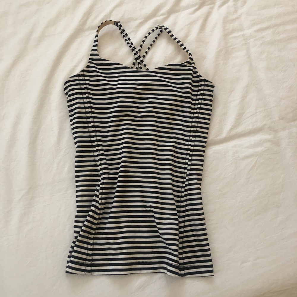 Lululemon Free to Be Tank